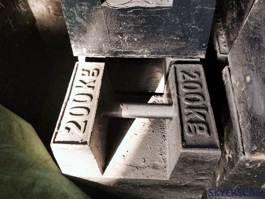 Testgewicht bij kalibratie van gietijzer